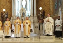 Celebran Misa Crismal en la Catedral de Tampico