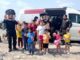 Entrega Guardia Estatal de Género juguetes a niños y niñas de la frontera