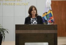 Poder Legislativo aprueba regular uso de teléfonos inteligentes en escuelas básicas