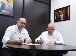 Firma UTTN y Comapa Reynosa Convenio de Colaboración