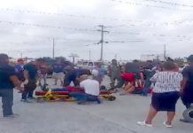 Accidente deja personas lesionadas, daños materiales y caos vial