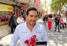 Alcalde Carlos peña Ortiz, felicita a las mamas en su día