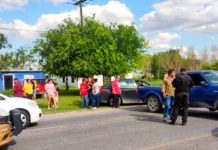 Bloquean carretera Reynosa-San Fernando exigen a CFE les ponga la luz