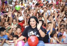 Festeja Úrsula Salazar a los niños y niñas de Tampico