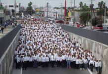 Miles de obreros desfilaron en memoria de los Mártires de Chicago, Río Blanco y Cananea.
