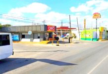 Ratero asalta tiendas comerciales se lleva el dinero de las ventas del día