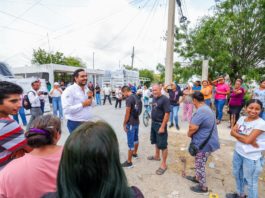 Visitó el Alcalde Carlos Peña Ortiz a familias de la Arcoiris