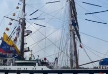 Zarpó el buque escuela venezolano Simón Bolívar