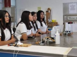 Universidad promueve oferta educativa con estudiantes de bachillerato