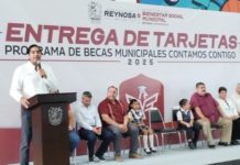 Alcalde Carlos Peña Ortiz, entregara tarjetas del programa de Becas Municipales