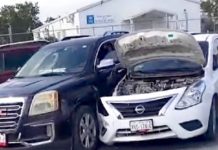 Dejan daños materiales tras impactarse unidades en Balcones de Alcalá