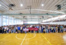Entregó Alcalde de Reynosa Tarjetas de Becas para Universitarios