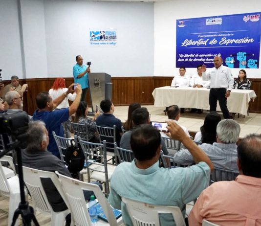 Conmemoran día de la libertad de expresión