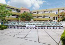 ¿Terminaste la secundaria y te interesa una carrera en el área de la salud?