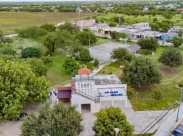 Realizan limpieza en plaza de Tamul