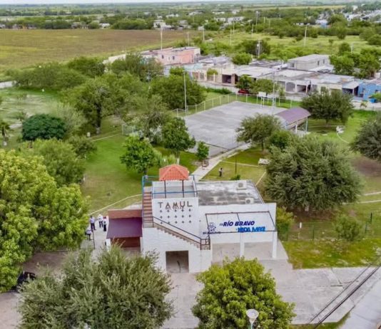 Realizan limpieza en plaza de Tamul