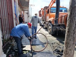 Realizó COMAPA limpieza de descargas sanitarias en la Zona Centro