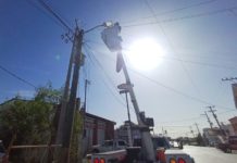 Trabajadores del gobierno municipal de Reynosa Hacen brillar la ciudad