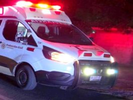 Unidad médica auxilia a persona lesionada en carretera Ribereña