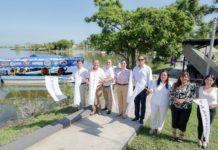 Mónica Villarreal pone en marcha paseos náuticos en la Laguna del Chairel