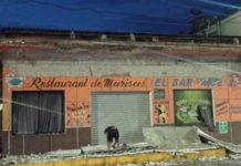 Colapsa marquesina de negocio ubicado enla avenida principal de Madero