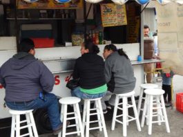 Detecta Coepris 10 puestos ambulantes de alimento que no cumplían con la SS