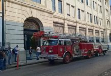Conato de incendio en el exterior del edificio Águila movilizó a los bomberos