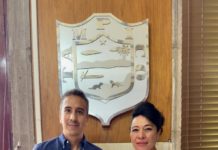 Entrega Regidora Trinidad Maximoto Primer Informe de Labores al Municipio de Tampico