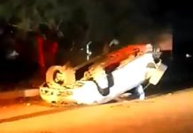 Vuelca unidad cercar del tétrico y oscuro “Viaducto de la Muerte”