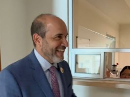 Insiste Pepe Schekaiban en iniciativa para garantizar vivienda a jóvenes y personas con discapacidad