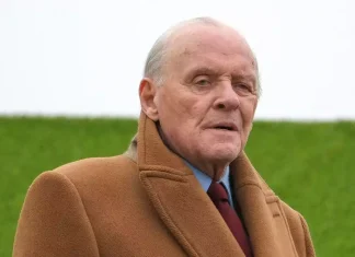 Anthony Hopkins recuerda el momento exacto que se dio cuenta de que era alcohólico