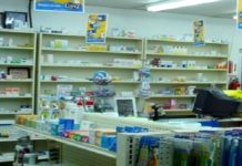 Rateros asaltan farmacia se presume sean los mismos que andan asaltando comercios y negocios