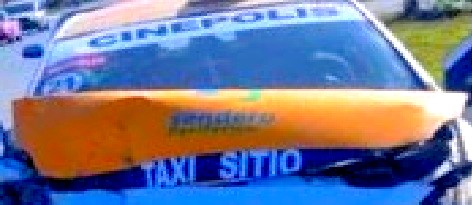 Choque deja lesionados y daños en concurrida vialidad