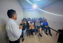 COEPRIS capacita a directores de escuelas primarias y secundarias para evitar la venta de comida chatarra