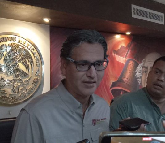 Reparan hasta 80 socavones en Ciudad Madero