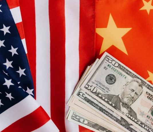 Algo se está enfriando en la IA estadounidense: los inversores empiezan a apostar cada vez más por firmas chinas