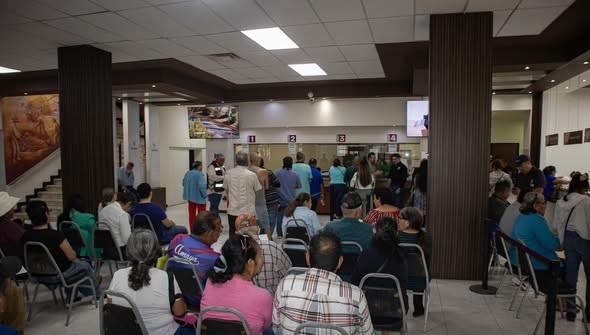 611562422_1466790421688188_618167927826480461_n