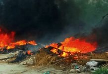 Bomberos acuden ha llamado de incendio en pastizal que dejo daños materiales