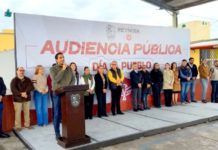 Ciudadanos se benefician con programas en audiencia pública en Villas de Imaq