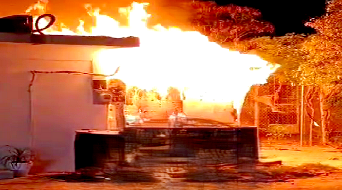 Incendio en viviendas deja dos lesionados y daños en Balcones de Alcala