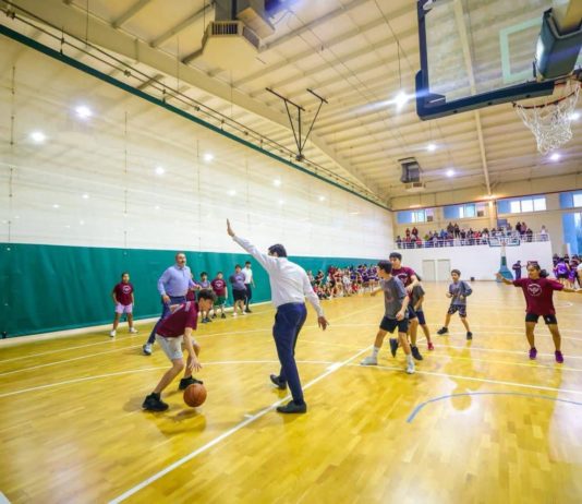 Invita Alcalde Carlos Peña Ortiz a inscribirse en las disciplinas del Polideportivo