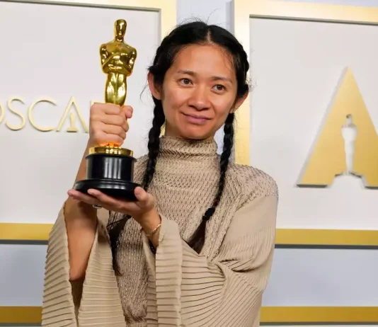 ¿Quién es Chloé Zhao? La única mujer nominada a ‘Mejor dirección’ en los Oscar 2026