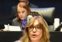 Presentó Maki Ortiz iniciativa para conmemorar Día Nacional de la Adopción Responsable de Animales de Compañía