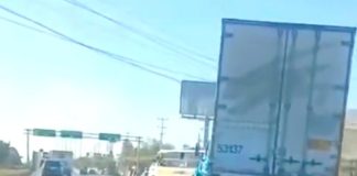 Choca pecera y tráiler en la carretera Río Bravo-Reynosa dejando daños