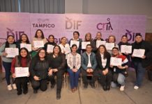 Concluyen Servidores Públicos curso básico de Lengua de Señas Mexicana del DIF Tampico