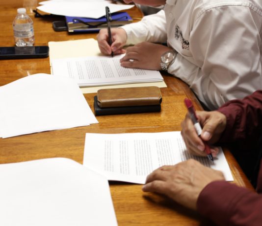 Firma COMAPA contrato colectivo con el Sindicato Industrial de Plomería y Electricidad