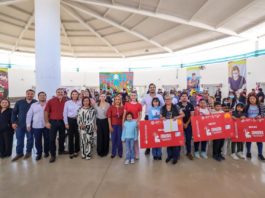 Abrazan DIF y Municipio a los Pequeños Héroes