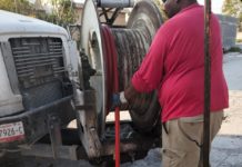 Realizó COMAPA sondeo de drenaje sanitario en la colonia Riberas del Carmen