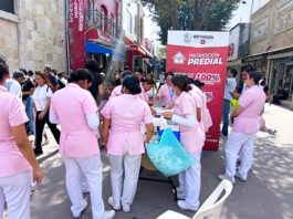 Registran alta afluencia en jornada de vacunación contra el Sarampión