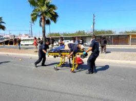 Unidad arrolla a peatón y lo deja severamente lesionado en boulevard